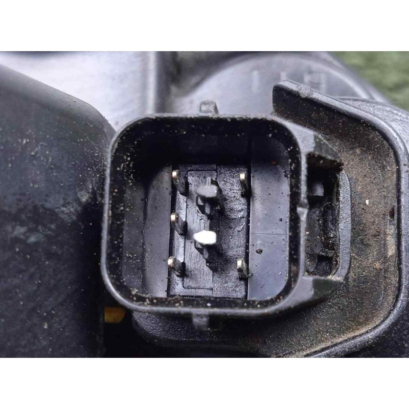 Recambio de cerradura puerta trasera derecha para ssangyong kyron 2.0 referencia OEM IAM SINREFERENCIA 5.PINES 