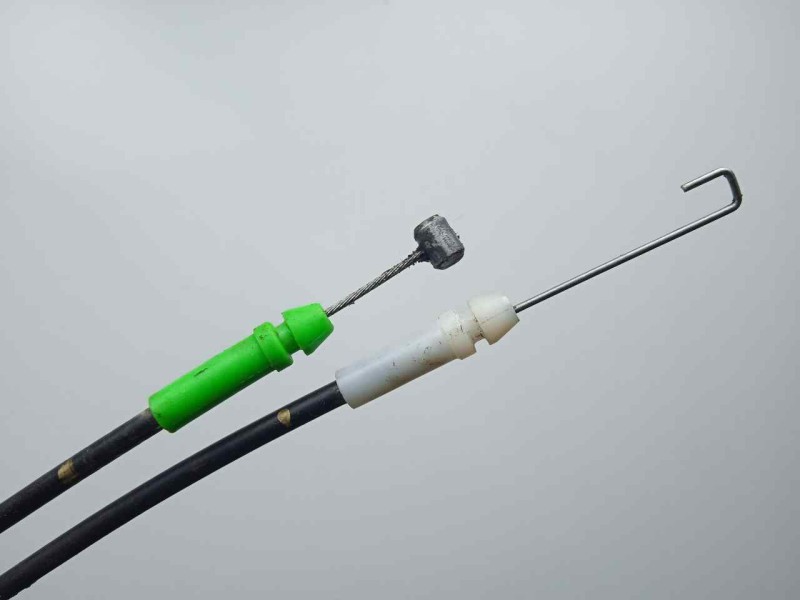 Recambio de cerradura puerta delantera izquierda para toyota hilux (kun) 2.5 turbodiesel referencia OEM IAM  6.PINES 