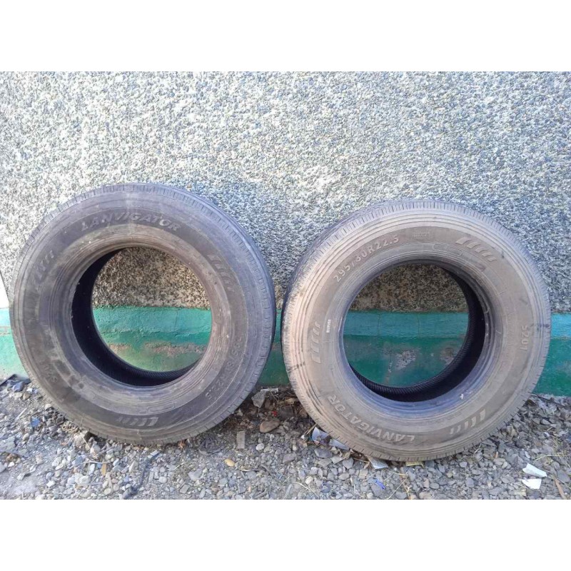 Recambio de pareja neumaticos para renault hd 340.18 / 26 premium e2 9.8 diesel referencia OEM IAM LANVIGGATORS201 LANVIGATOR S2