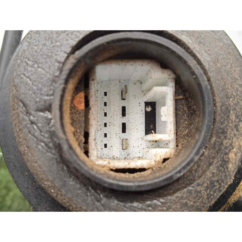 Recambio de cerradura puerta trasera derecha para toyota hilux (kun) 2.5 turbodiesel referencia OEM IAM  2.PINES 