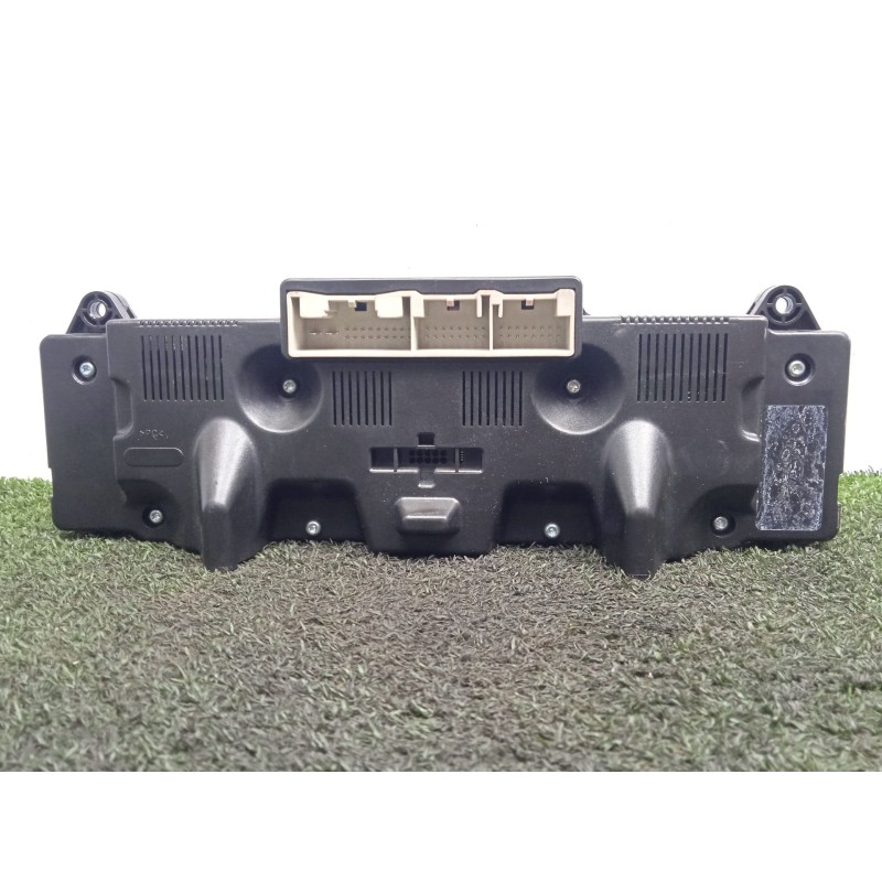Recambio de mando climatizador para seat leon (1p1) 1.9 tdi referencia OEM IAM SINREFERENCIA  3.CONECTORES