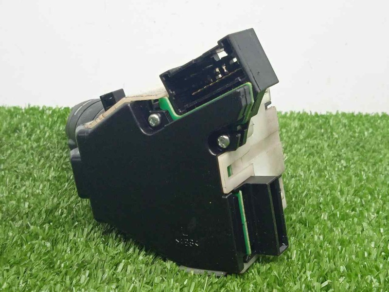 Recambio de mando limpia para nissan note (e11e) visia referencia OEM IAM   