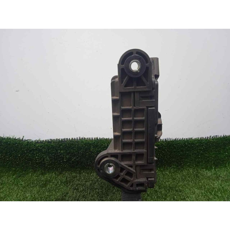 Recambio de potenciometro pedal para toyota hilux (kun) 2.5 turbodiesel referencia OEM IAM 781200K020  6.PINES