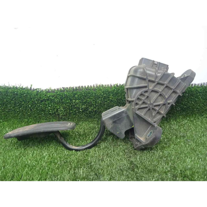 Recambio de potenciometro pedal para toyota hilux (kun) 2.5 turbodiesel referencia OEM IAM 781200K020  6.PINES