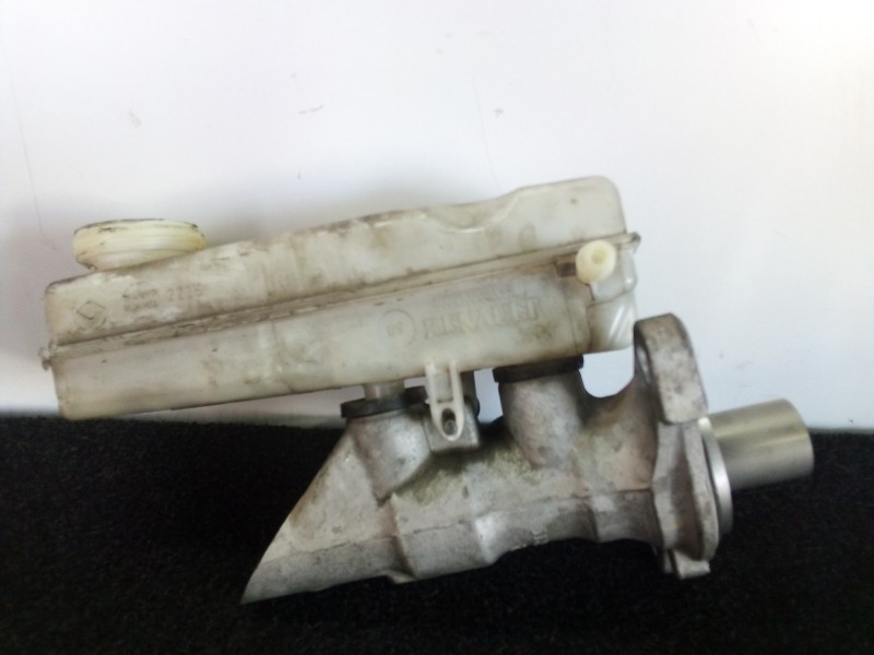 Recambio de bomba freno para renault scenic ii 1.5 dci diesel referencia OEM IAM 460910009R-5842  