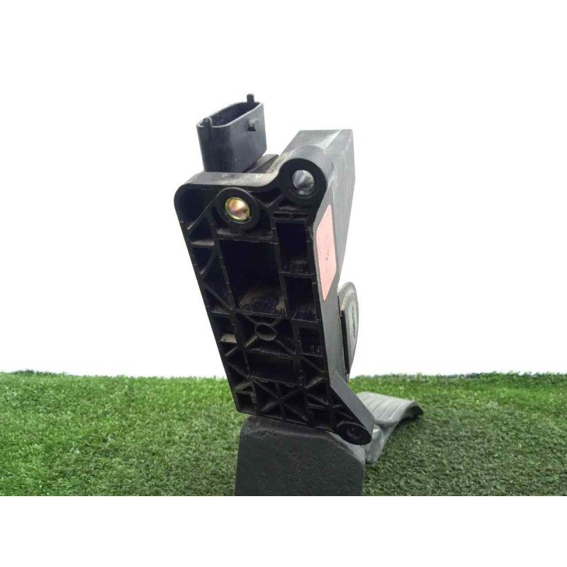 Recambio de potenciometro pedal para ssangyong kyron 2.0 referencia OEM IAM 2055009000 6.PINES 