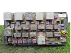 Recambio de caja reles / fusibles para ssangyong kyron 2.0 referencia OEM IAM SINREFERENCIA  