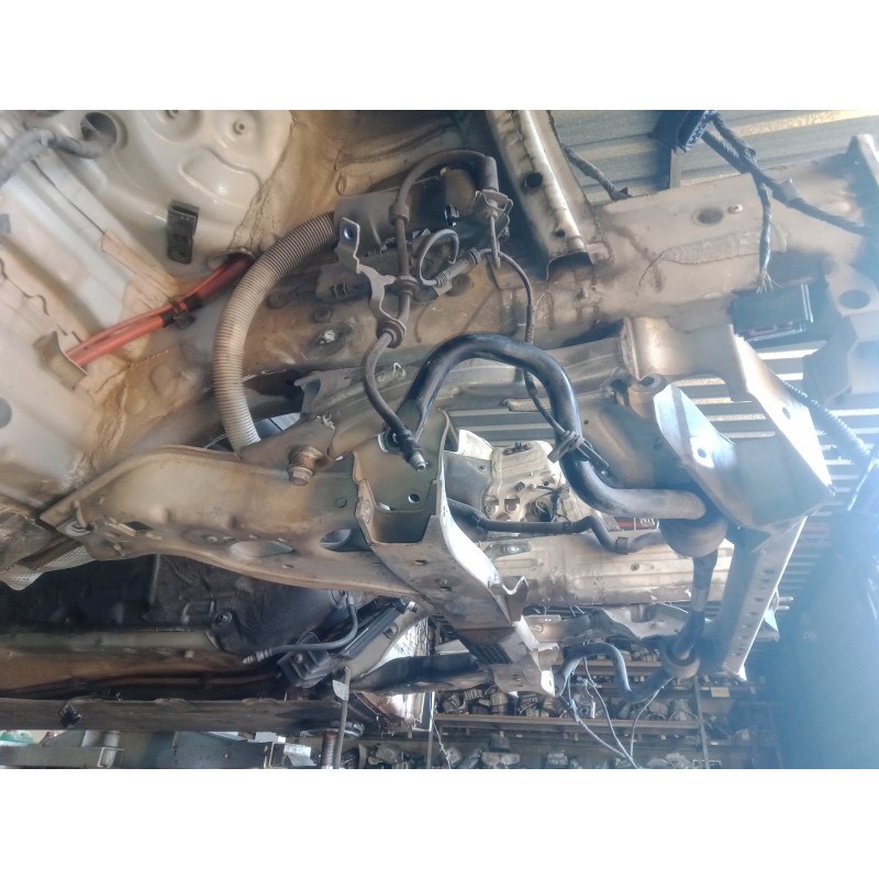 Recambio de puente delantero para bmw serie 1 berlina (e81/e87) 2.0 16v referencia OEM IAM   