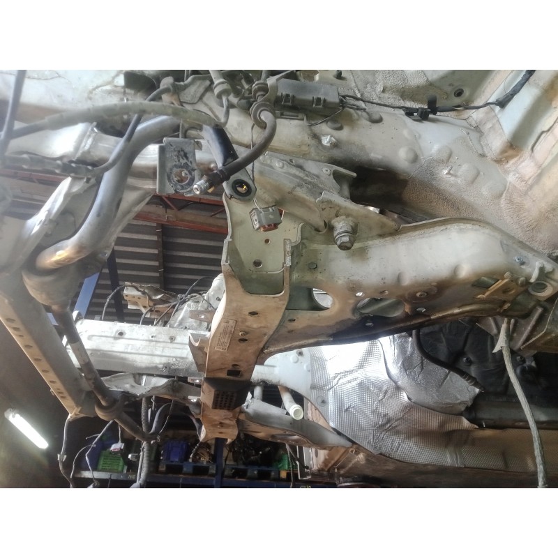 Recambio de puente delantero para bmw serie 1 berlina (e81/e87) 2.0 16v referencia OEM IAM   