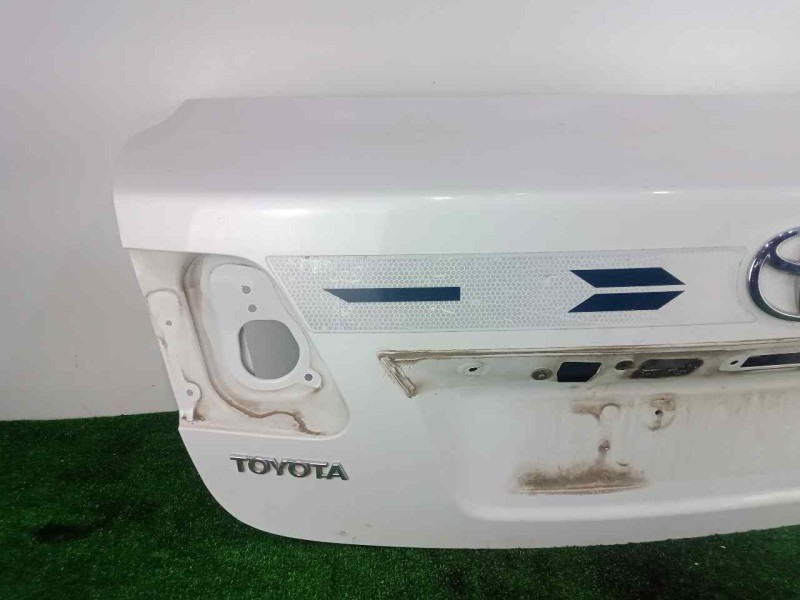 Recambio de tapa maletero para toyota avensis (t27) 2.2 d-4d cat referencia OEM IAM 6440105090  