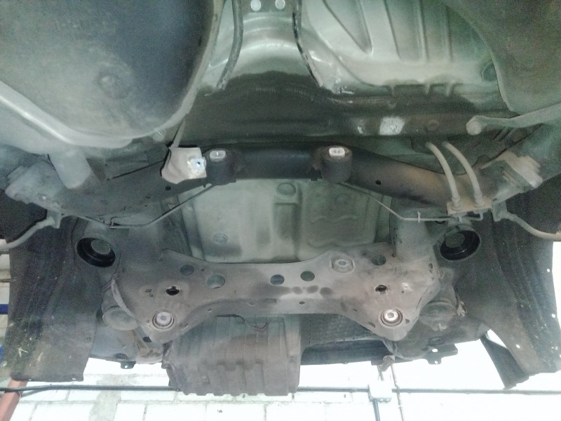 Recambio de puente trasero para bmw serie 1 berlina (e81/e87) 2.0 16v referencia OEM IAM   