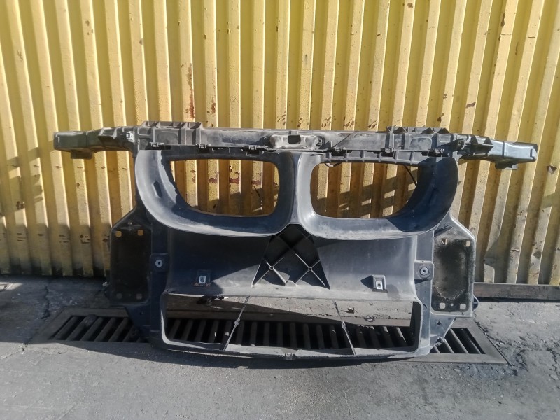 Recambio de panel frontal para bmw serie 1 berlina (e81/e87) 2.0 16v referencia OEM IAM   