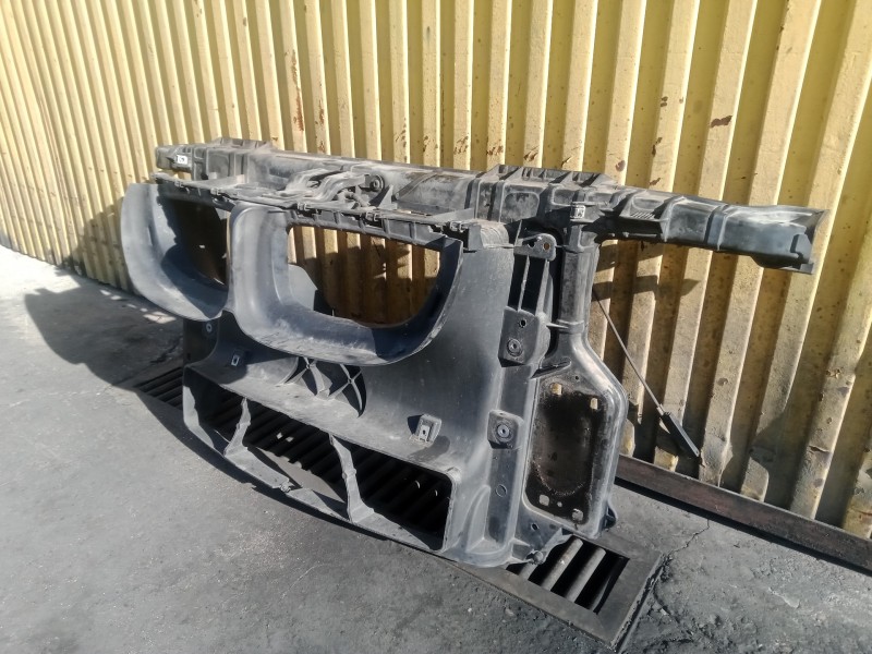 Recambio de panel frontal para bmw serie 1 berlina (e81/e87) 2.0 16v referencia OEM IAM   