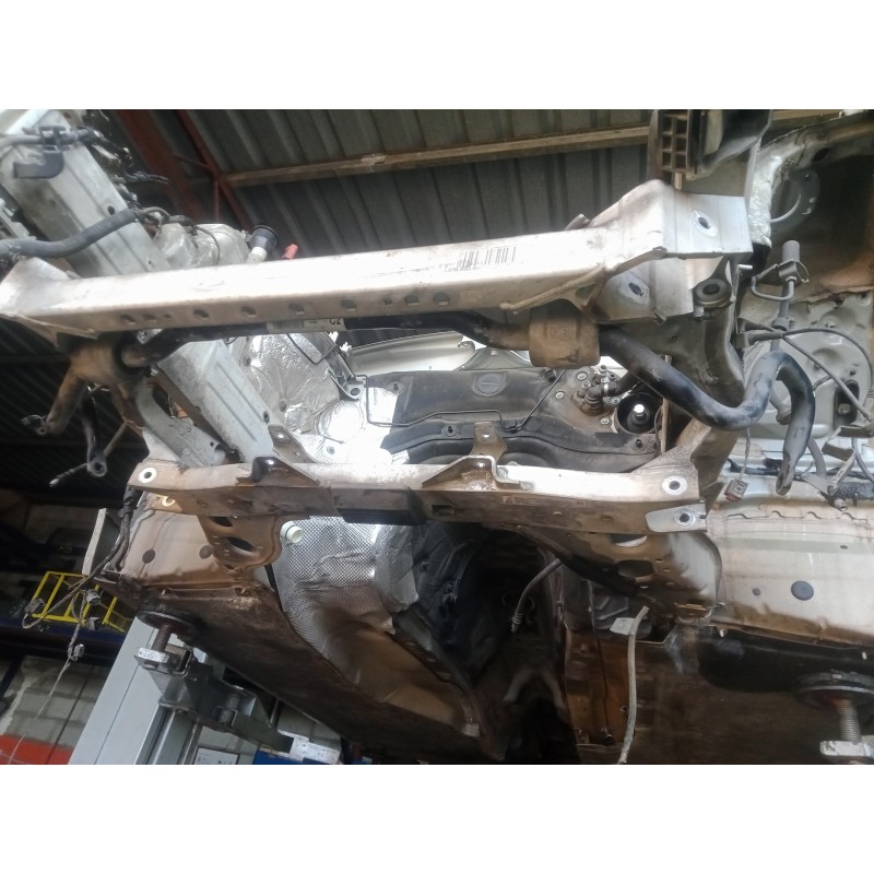 Recambio de barra estabilizadora delantera para bmw serie 1 berlina (e81/e87) 2.0 16v referencia OEM IAM   