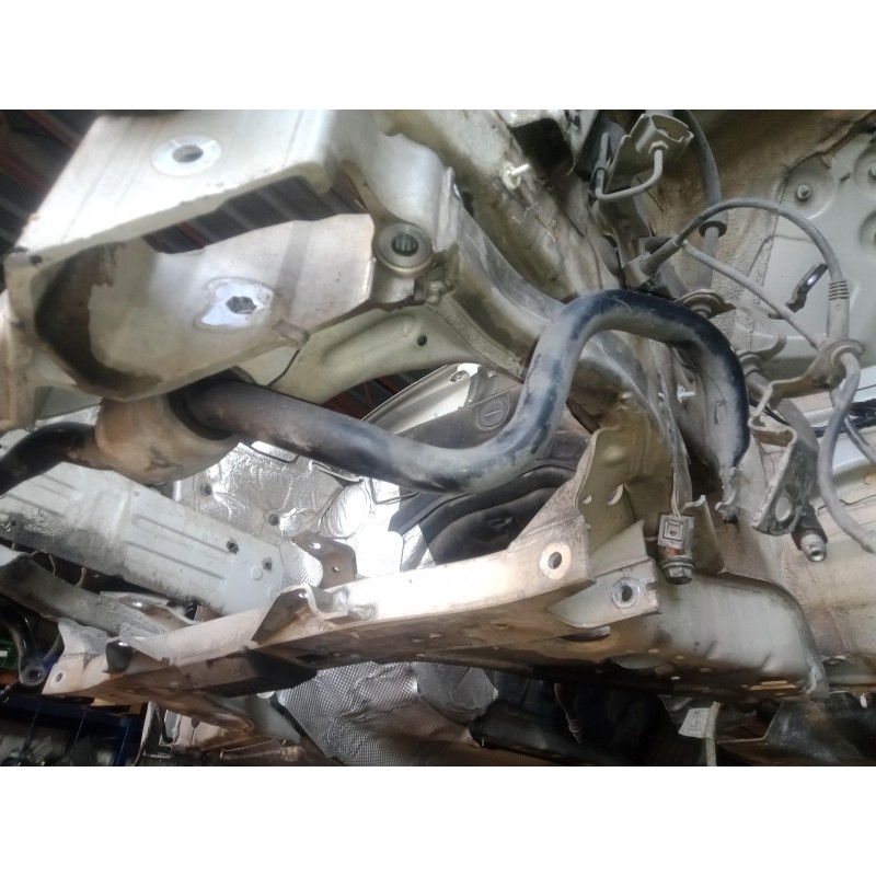 Recambio de barra estabilizadora delantera para bmw serie 1 berlina (e81/e87) 2.0 16v referencia OEM IAM   