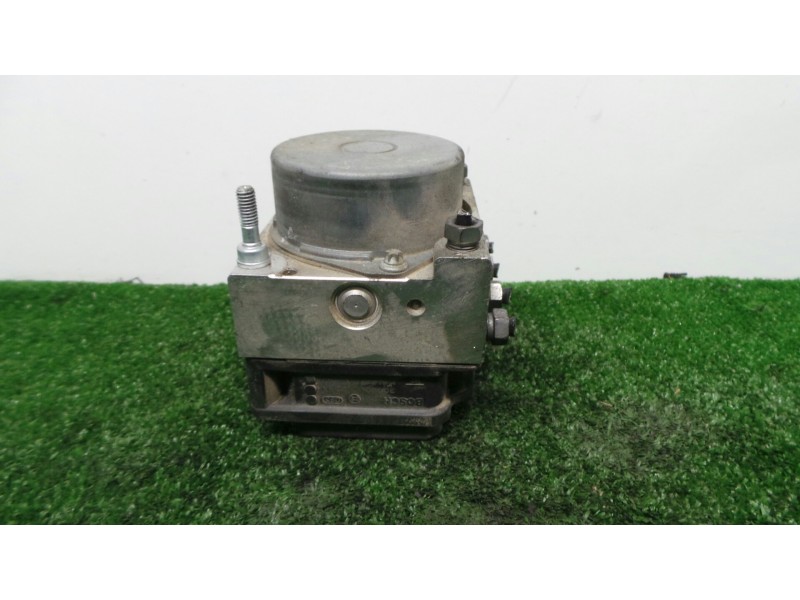 Recambio de abs para nissan note (e11e) visia referencia OEM IAM 0265800518-0265231732-176609U100 BOSCH 