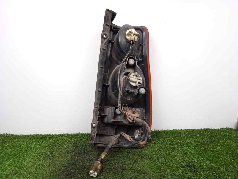 Recambio de piloto trasero izquierdo para hyundai matrix (fc) 1.5 crdi cat referencia OEM IAM SINREFERENCIA 01-06 AMBAR