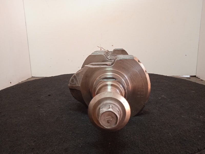 Recambio de cigueñal para toyota avensis berlina (t25) 2.0 turbodiesel cat referencia OEM IAM L1  