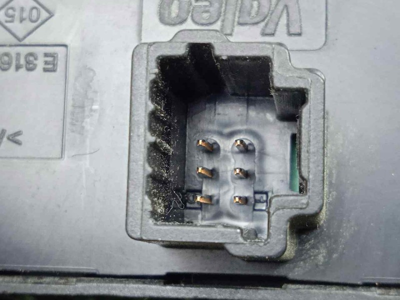 Recambio de warning para renault master kasten 2.3 dci diesel cat referencia OEM IAM 252100991RB  