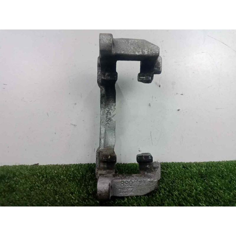 Recambio de portapinzas para alfa romeo stelvio (630) 2.2 jtdm cat referencia OEM IAM SINREFERENCIA TRASERA AMBOS.LADOS