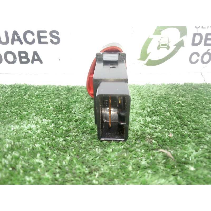 Recambio de warning para hyundai h 1 2.5 diesel referencia OEM IAM 937904A000 8.PINES 