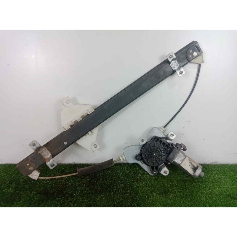 Recambio de elevalunas trasero izquierdo para ssangyong kyron 2.0 referencia OEM IAM SINREFERENCIA ELECTRICO - 2.PINES CON.MOTOR