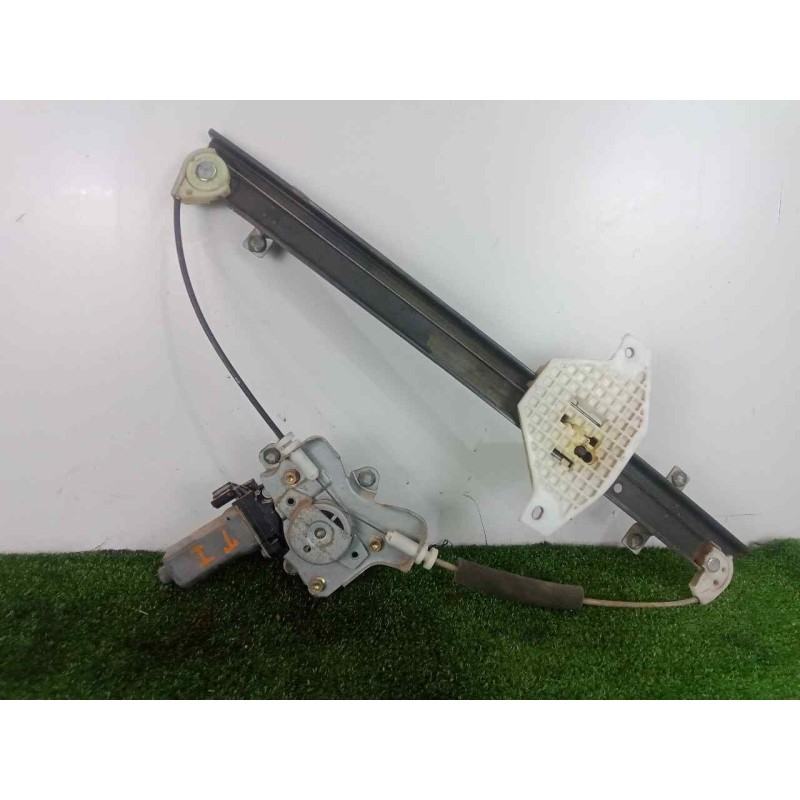 Recambio de elevalunas trasero izquierdo para ssangyong kyron 2.0 referencia OEM IAM SINREFERENCIA ELECTRICO - 2.PINES CON.MOTOR