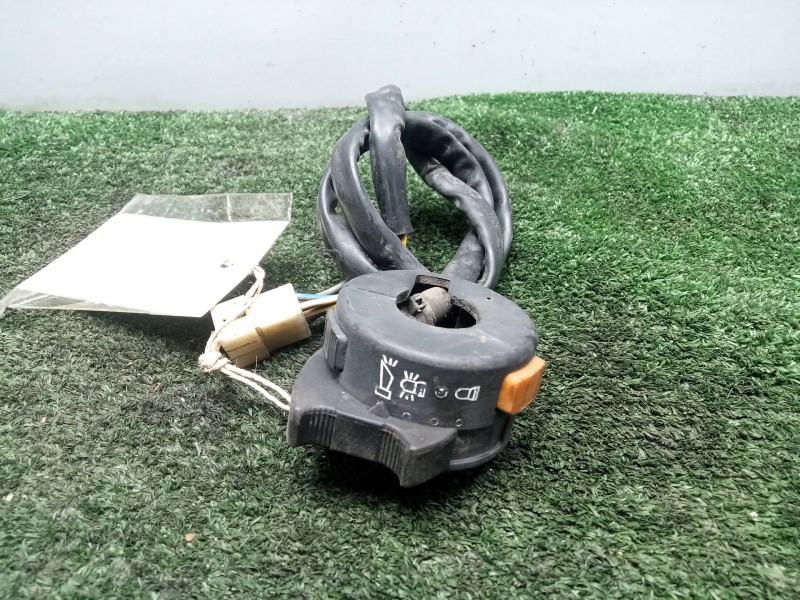 Recambio de interruptor luces para honda transalp/africa twin/varadero referencia OEM IAM 35200MCB770 PIÑA LUCES IZQUIERDA 
