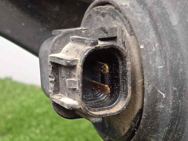 Recambio de faro izquierdo para ssangyong kyron 2.0 referencia OEM IAM SINREFERENCIA 06-09 H7+H1