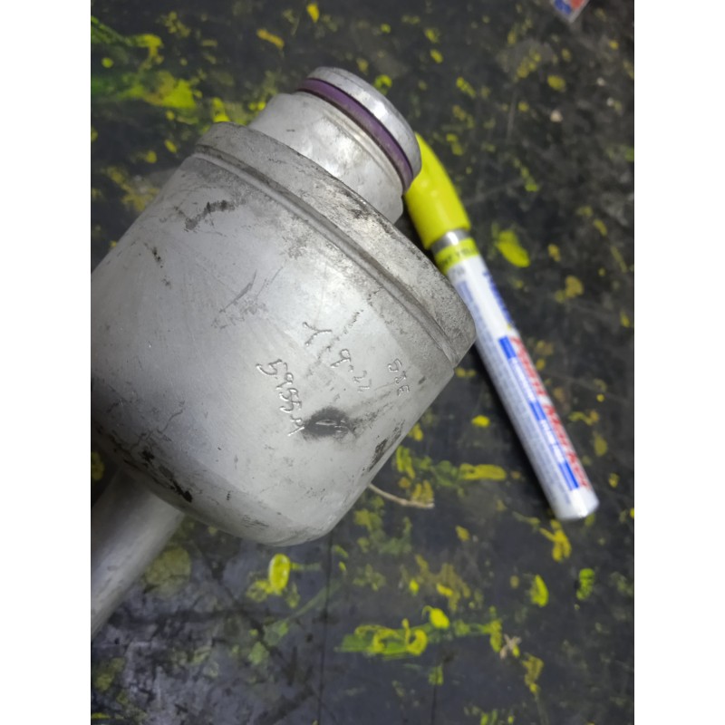 Recambio de tubos aire acondicionado para mercedes-benz vito kasten (639) 2.1 cdi referencia OEM IAM A6398300816  