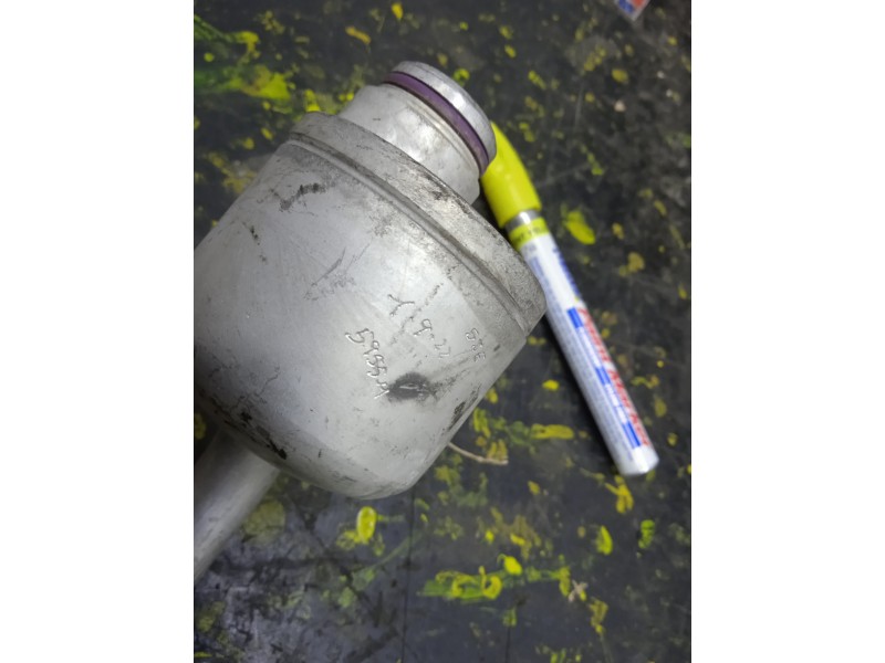 Recambio de tubos aire acondicionado para mercedes-benz vito kasten (639) 2.1 cdi referencia OEM IAM A6398300816  