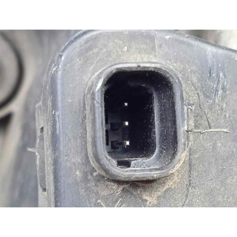 Recambio de faro derecho para ssangyong kyron 2.0 referencia OEM IAM SINREFERENCIA 06-09 H7+H1