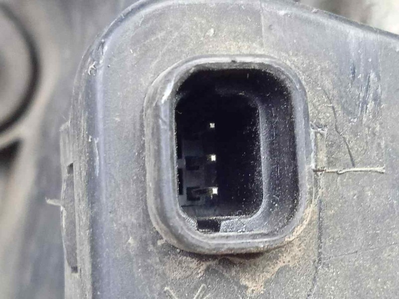 Recambio de faro derecho para ssangyong kyron 2.0 referencia OEM IAM SINREFERENCIA 06-09 H7+H1