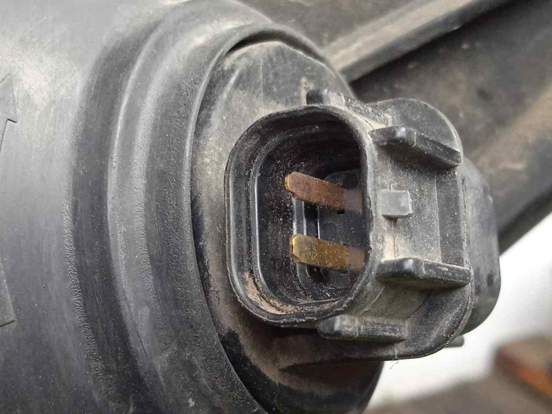 Recambio de faro derecho para ssangyong kyron 2.0 referencia OEM IAM SINREFERENCIA 06-09 H7+H1