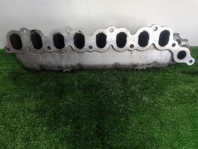 Recambio de colector admision para toyota avensis berlina (t25) 2.0 turbodiesel cat referencia OEM IAM NOTIENEREFERENCIA  