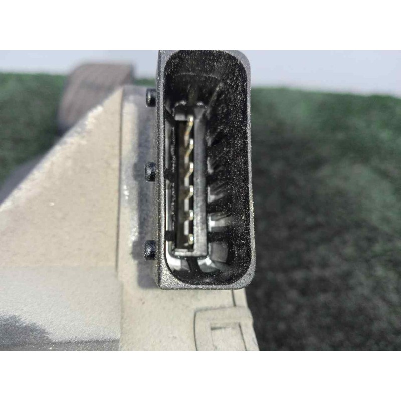Recambio de potenciometro pedal para fiat grande punto (199) 1.3 16v jtd cat referencia OEM IAM 55702020  
