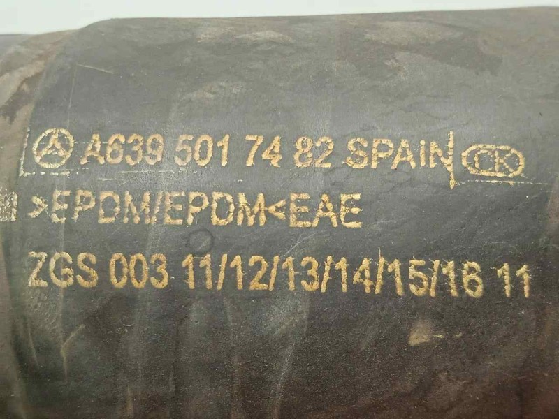 Recambio de tubo para mercedes-benz vito kasten (639) 2.1 cdi referencia OEM IAM A6395017482 TUBO AGUA 