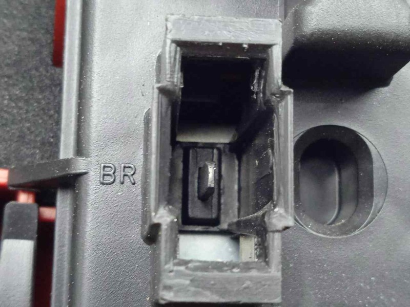 Recambio de piloto trasero izquierdo para volkswagen bora berlina (1j2) 1.9 tdi referencia OEM IAM SINREFERENCIA  