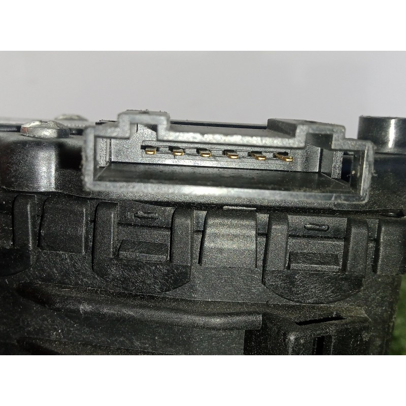 Recambio de pedal acelerador para volkswagen passat berlina (3b3) 1.9 tdi referencia OEM IAM 8D1721523F  6PV00837603