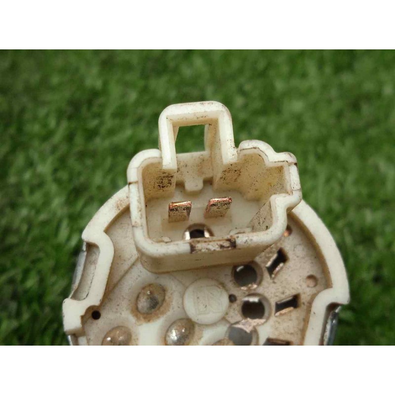 Recambio de interruptor para toyota hilux (kun) 2.5 turbodiesel referencia OEM IAM   2.PINES