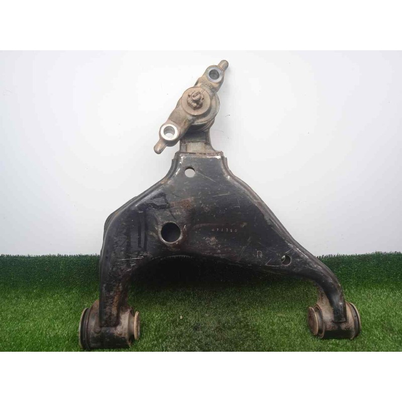 Recambio de brazo suspension inferior delantero derecho para toyota hilux (kun) 2.5 turbodiesel referencia OEM IAM   