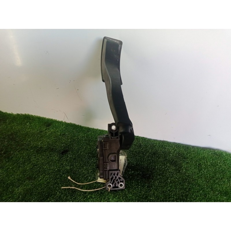 Recambio de pedal acelerador para volkswagen passat berlina (3b3) 1.9 tdi referencia OEM IAM 8D1721523F  6PV00837603