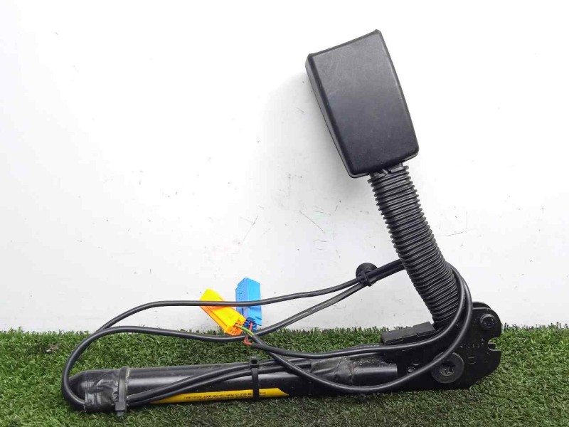 Recambio de enganche cinturon delantero derecho para land rover freelander (lr2) 2.2 td4 cat referencia OEM IAM 6G9N61208CC  