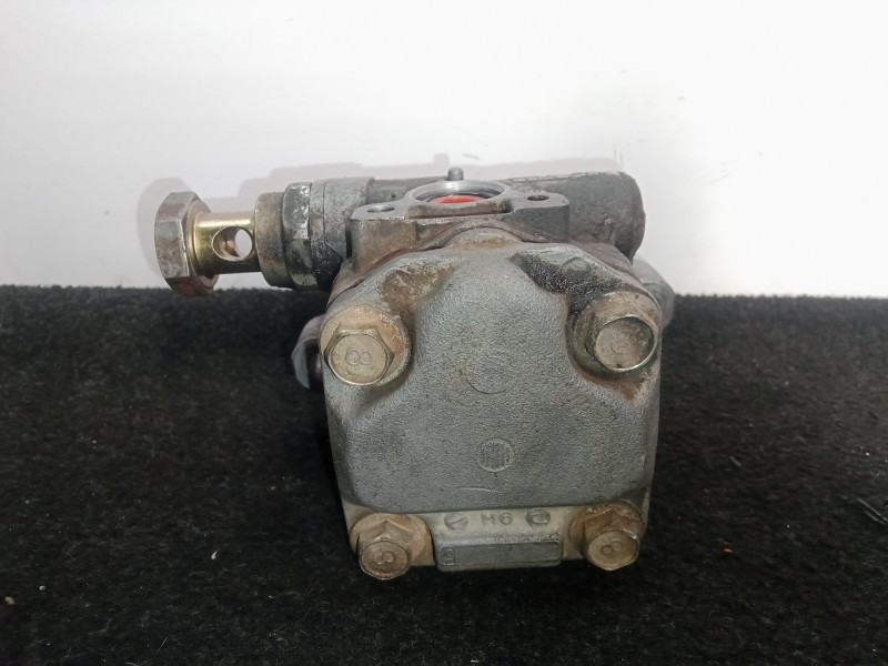 Recambio de bomba direccion para opel monterey 3.0 dti cat referencia OEM IAM   