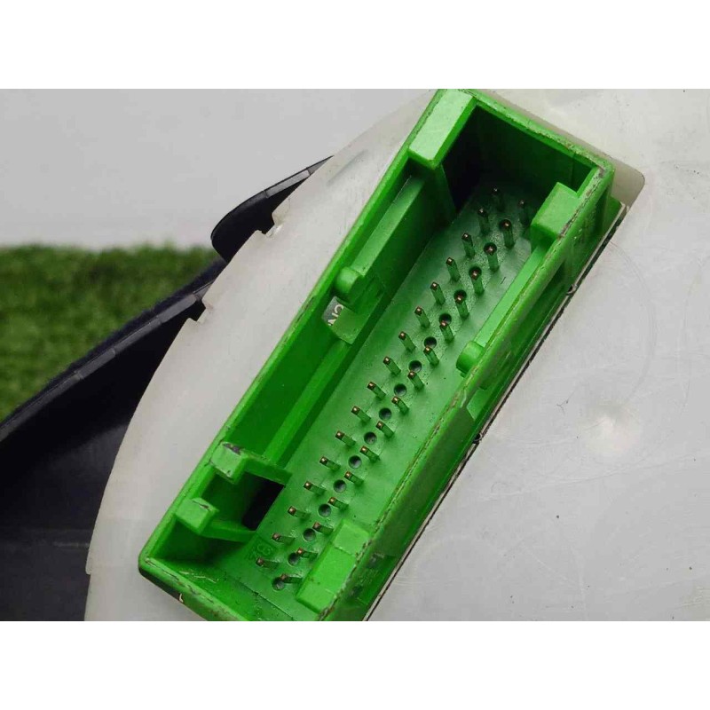 Recambio de cuadro instrumentos para audi a4 berlina (b5) 1.9 tdi referencia OEM IAM 8D0919861F  