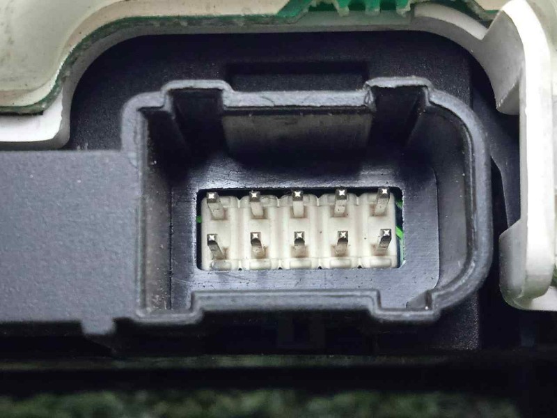 Recambio de cuadro instrumentos para audi a4 berlina (b5) 1.9 tdi referencia OEM IAM 8D0919861F  