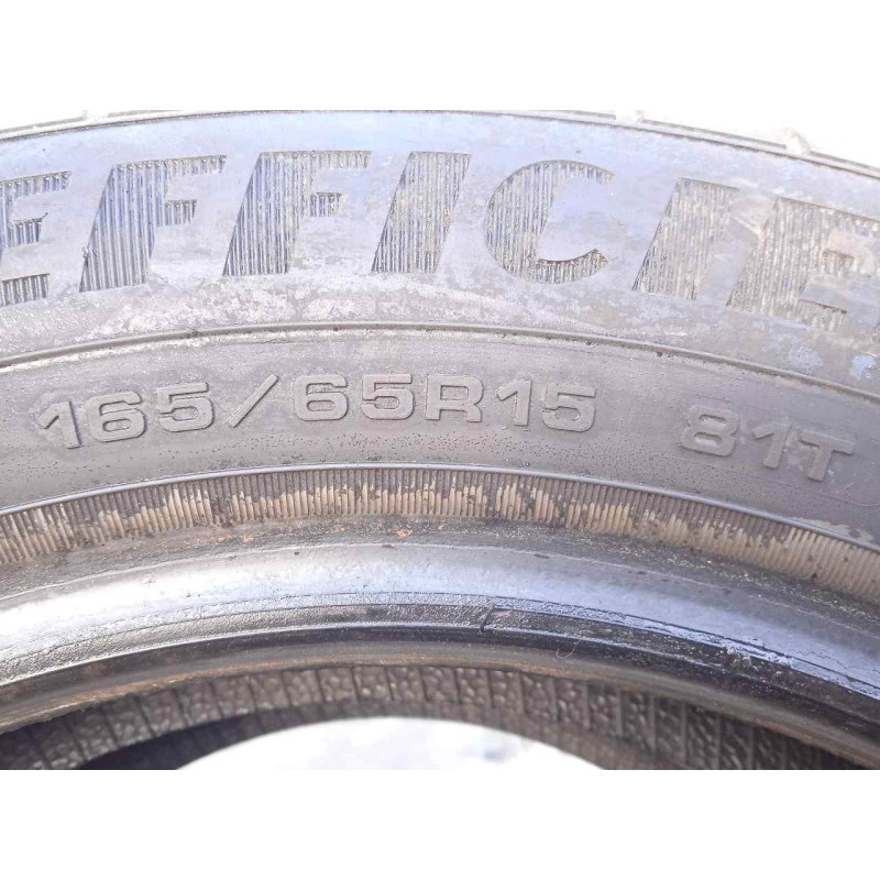 Recambio de pareja neumaticos para renault clio iii 1.2 referencia OEM IAM 165/65R1581T 81T GOODYEAR EFICIENT GRIP