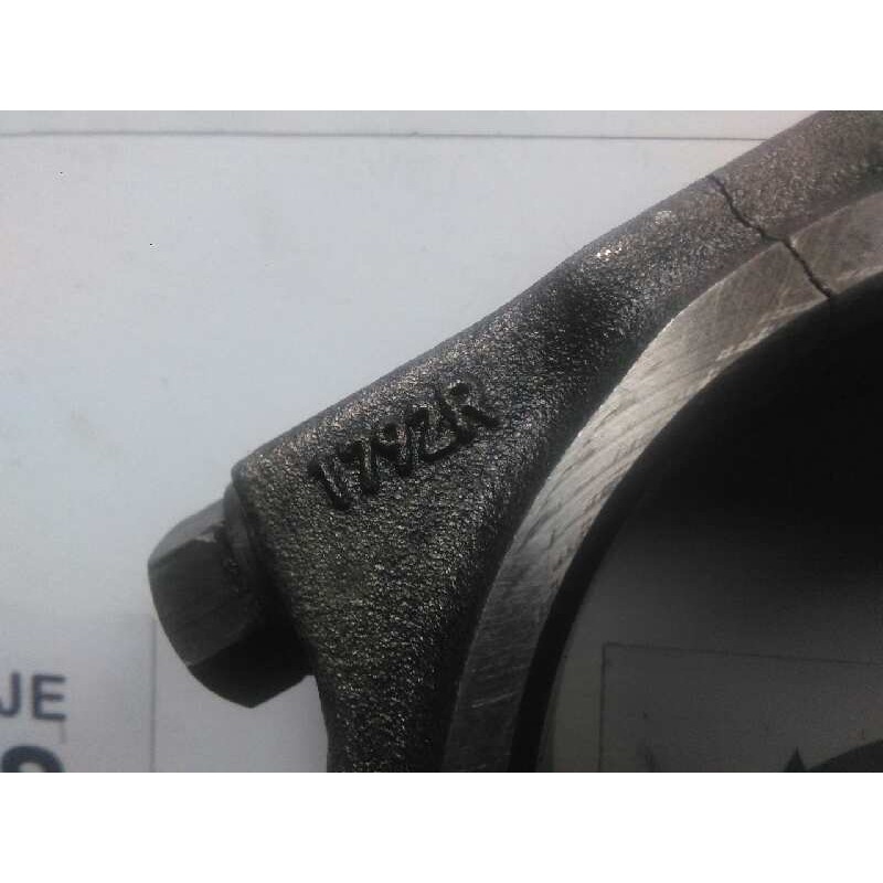 Recambio de biela para volvo fl xxx referencia OEM IAM 1792R  