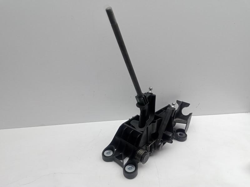 Recambio de palanca cambio para ford fiesta (cb1) 1.25 16v cat referencia OEM IAM 8A6R7C453MAB  