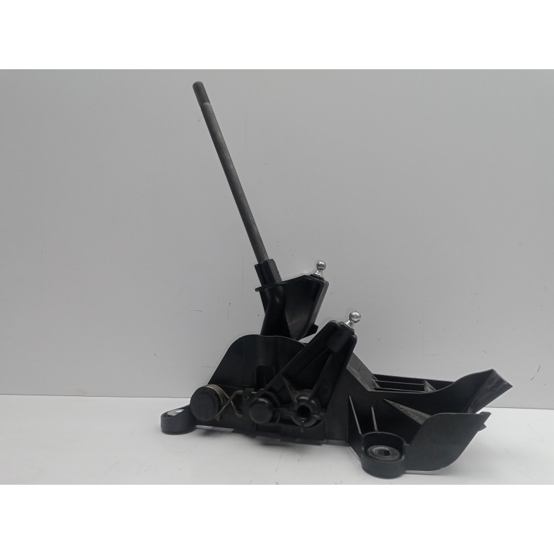 Recambio de palanca cambio para ford fiesta (cb1) 1.25 16v cat referencia OEM IAM 8A6R7C453MAB  